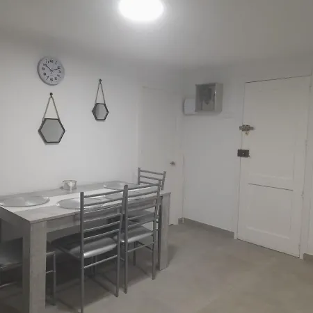 Esperanza 10 Apartman