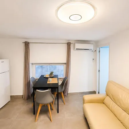 Esperanza 10 Apartman *